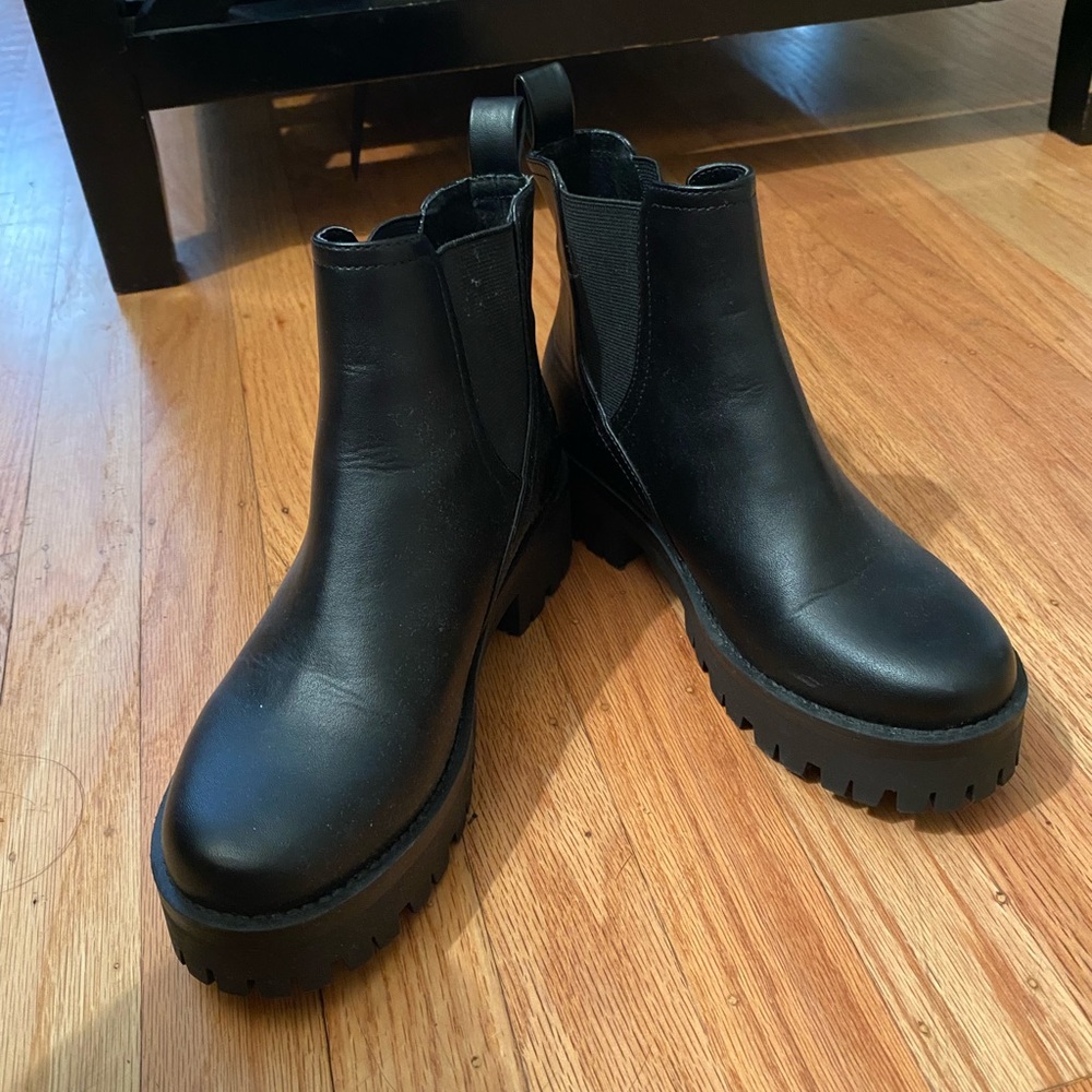 Size five Steve Madden inch high platform boots.